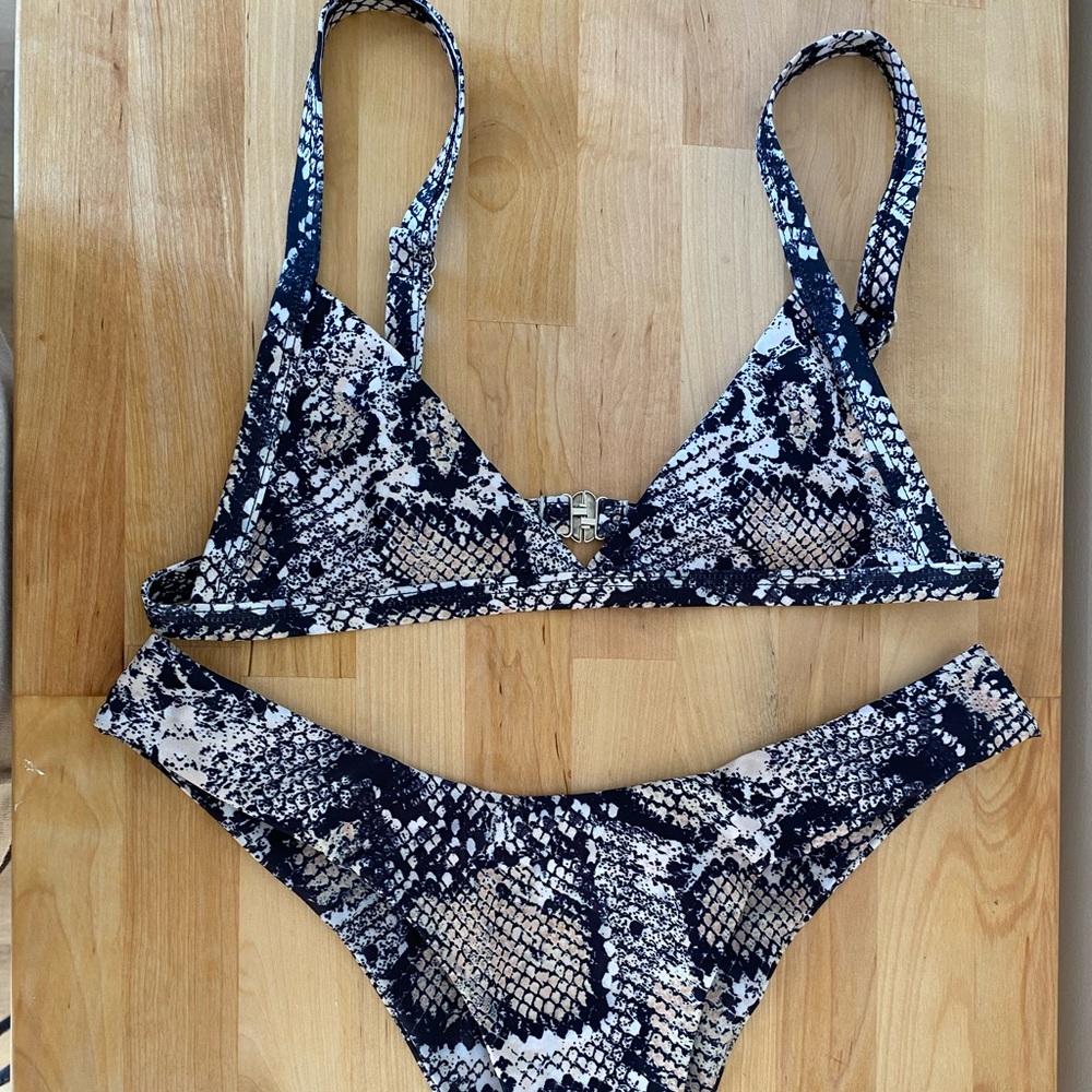 Snake print Bikini